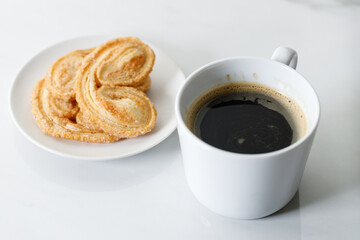 Palmier butterfly puff and Coffee