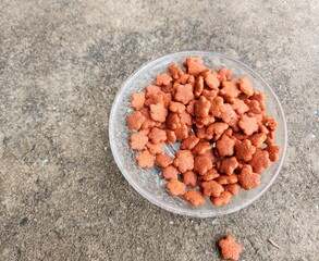 Cat food pellets dried food