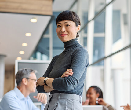 business meeting businesswoman woman young office portrait colleague group teamwork seminar businessperson startup creative training friendly asian japanese