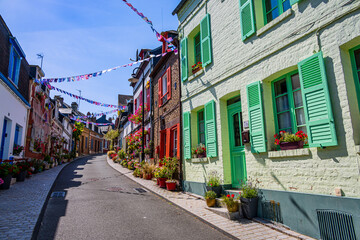 Obraz premium La rue des pêcheurs à Saint-Valery-sur-Somme