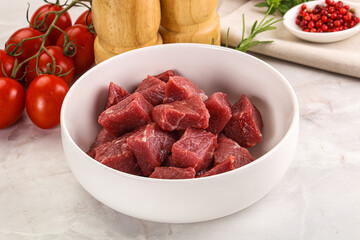 Raw beef cubes for cooking
