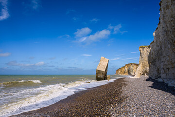 Le bunker renversé de Sainte-Marguerite-sur-Mer