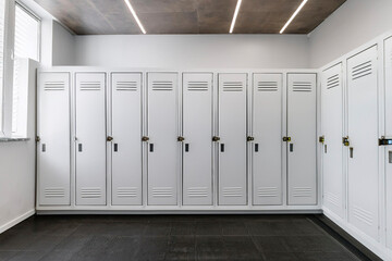 Taquillas individuales en el colegio, instituto, gimnasio, viaje, maletas