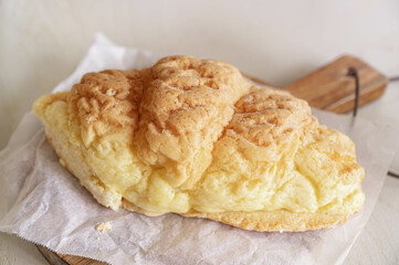 メロンクロワッサン