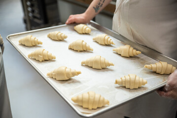 croissant, baking, bakery, baked goods, butter, cooking, dough, dessert, snack, homemade, bread, baked, gourmet, pastry, kitchen, flour, French