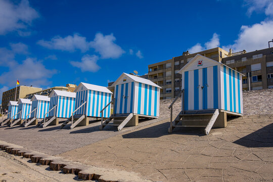 Les cabines de plage &agrave; Neufch&acirc;tel Hardelot