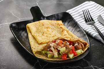 Pancake with chicken and vegetables