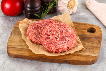 Raw round beef cutlet minced meat