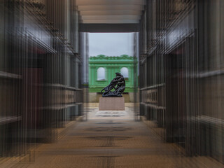 Escultura 01 © GLAUCIO