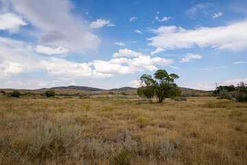 Obraz premium Wild West Wyoming landscape pioneer trek area, open sky 