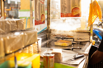 Roti Bakar Jajanan Pinggir Jalan