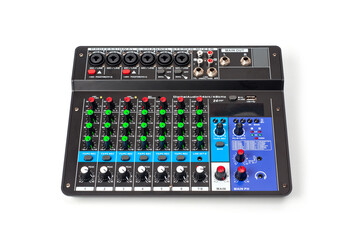 8-channel mixing console for connecting microphones and musical instruments.