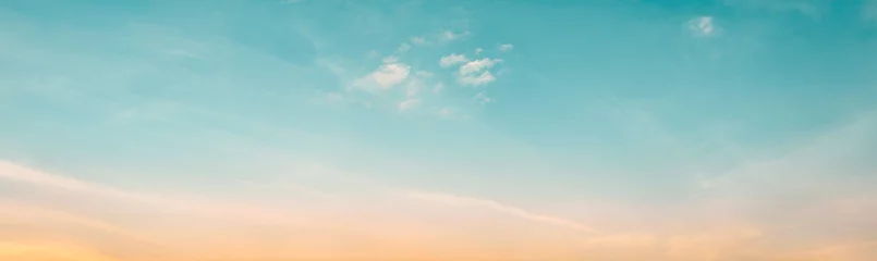 Gardinen Sommer The clear teal blue sky with white clouds provides a bright and sunny background, enhancing the natural beauty of the landscape on this pleasant summer day  © Art Stocker