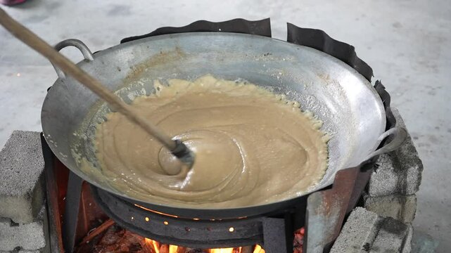 Sweet Toffee in making