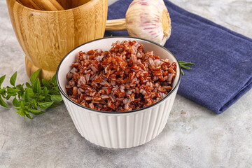 Red steamed rubine rice garnish