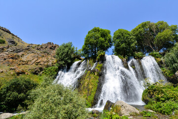 Obraz premium Shaki Waterfall, on the Vorotan River, Armenia