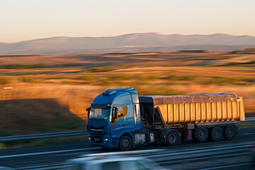 car, vehicle, auto, transport, morning, blurry background, in mo