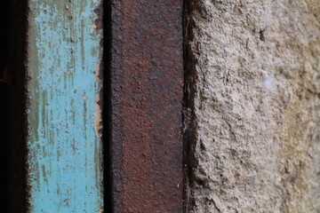 Rusty iron and iron coated with anti-rust paint