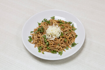 Turkish Noodle - Eriste with cheese, walnuts and parsley.