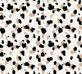 Seamless leopard pattern, animal print.