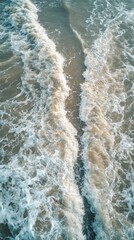 Fototapeta premium A beautiful ocean with waves crashing against the shore