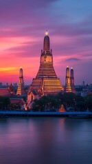 Fototapeta premium Serene twilight over wat arun temple in bangkok image