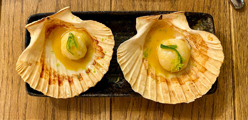 vieiras asadas restaurante de lujo