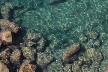 Stones under water 