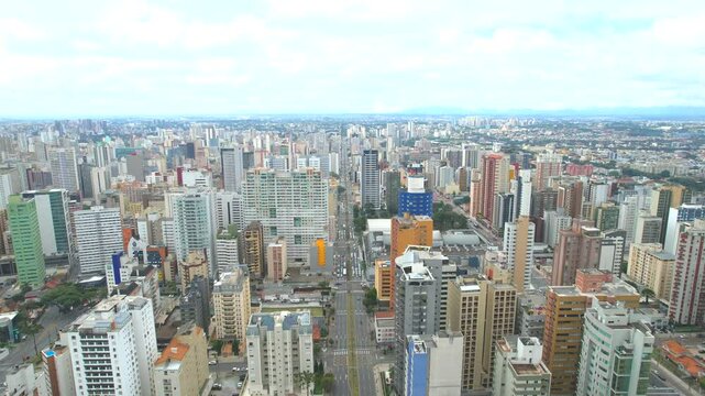 Center of the Batel neighborhood, in the city of Curitiba, state of Paran&aacute;, southern Brazil, aerial drone tour between the buildings