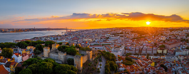 Obraz premium View of Alfama, one of Lisbon’s oldest areas with shops selling traditional crafts and cafes, Portugal