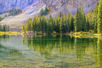 Glassy Alta Lakes © Robert