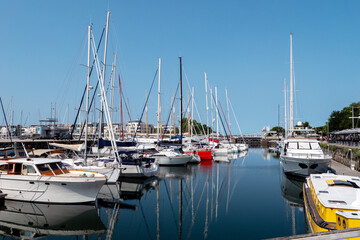 Fototapeta premium A large number of boats are docked at a marina