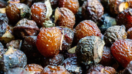 Sapindus rarak (Sapindus mukorossi, rerek, lamuran, Lerak). This fruit is made into a washing agent, a cleaner for various kitchen utensils, and soap.