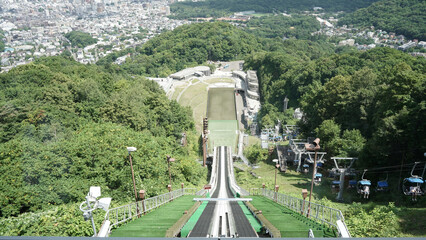 札幌大倉山ジャンプ競技場のスキージャンプの競技者目線