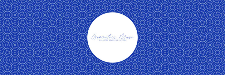 Seamless geometric ocean wave pattern. Decorative blue wallpaper with abstract oriental motifs.