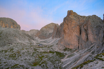 Fototapeta premium Rosengarten Catinaccio massif, Dolomites. Spectacular view of Dolomites mountains, Antermoia, Alto Adige, South Tyrol, Italy, Europe