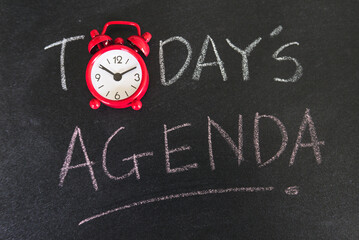 Organizing Success: The Importance of Today's Agenda in Effective Planning