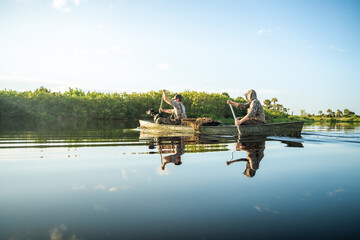 Morning Canoe Hunt