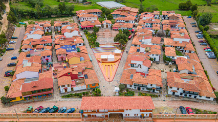 Naklejka premium Aerial View of Little Town Boyacense in Duitama, Boyacá, Colombia - A Colonial-Style Tourist Attraction 