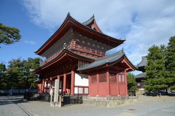 Fototapeta premium 妙心寺 三門 京都市右京区花園