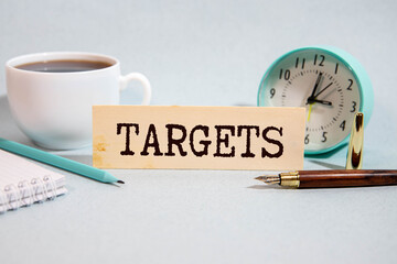 Text target customer written on brown paper strip.
