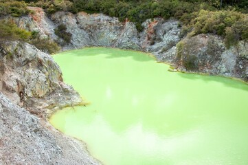 Devil's Bath sulphur volcanic pool at Wai-o-tapu in New Zealand