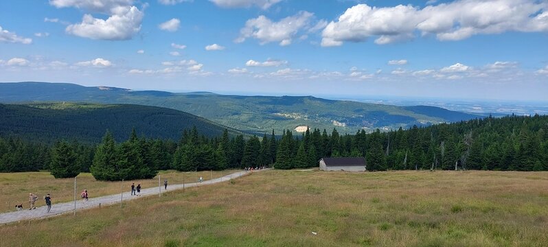 Szlaki g&oacute;rskie w Karkonoszach