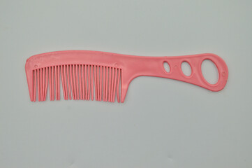 comb on white