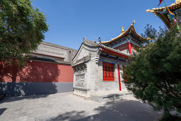 Fototapeta premium Temple architecture in Xi'an, China
