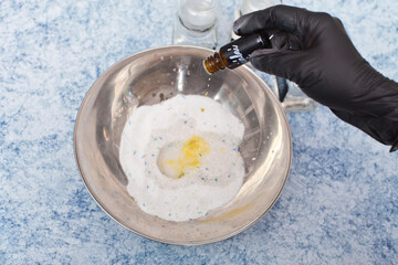 Step by step Homemade laundry tablets with bleach. Step 6 from 9.