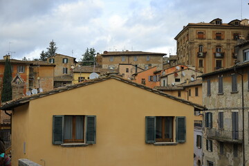 Fototapeta premium houses street alley of perugia, italy, umbria