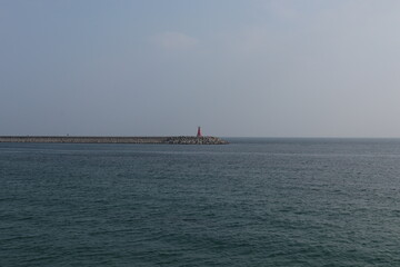 Obraz premium The sea, the sky, and the lighthouse 01