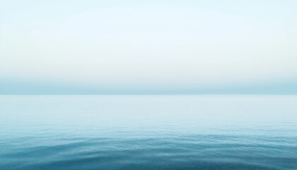 Obraz premium A Tranquil Sea With a Hazy Sky