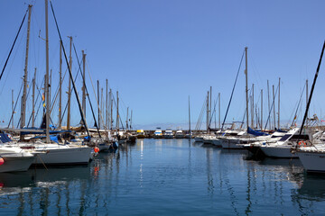 Fototapeta premium Puerto de Mogan, Gran Canaria, Spain. Picturesque fishing village with beautiful colonial houses, narrow streets and lovely marina, located on the southwest coast of the island.